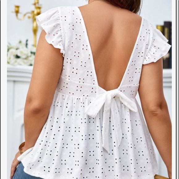 Tops - Plus Size Lace Eyelet Embroidered Back bow Top Blouse Shirt